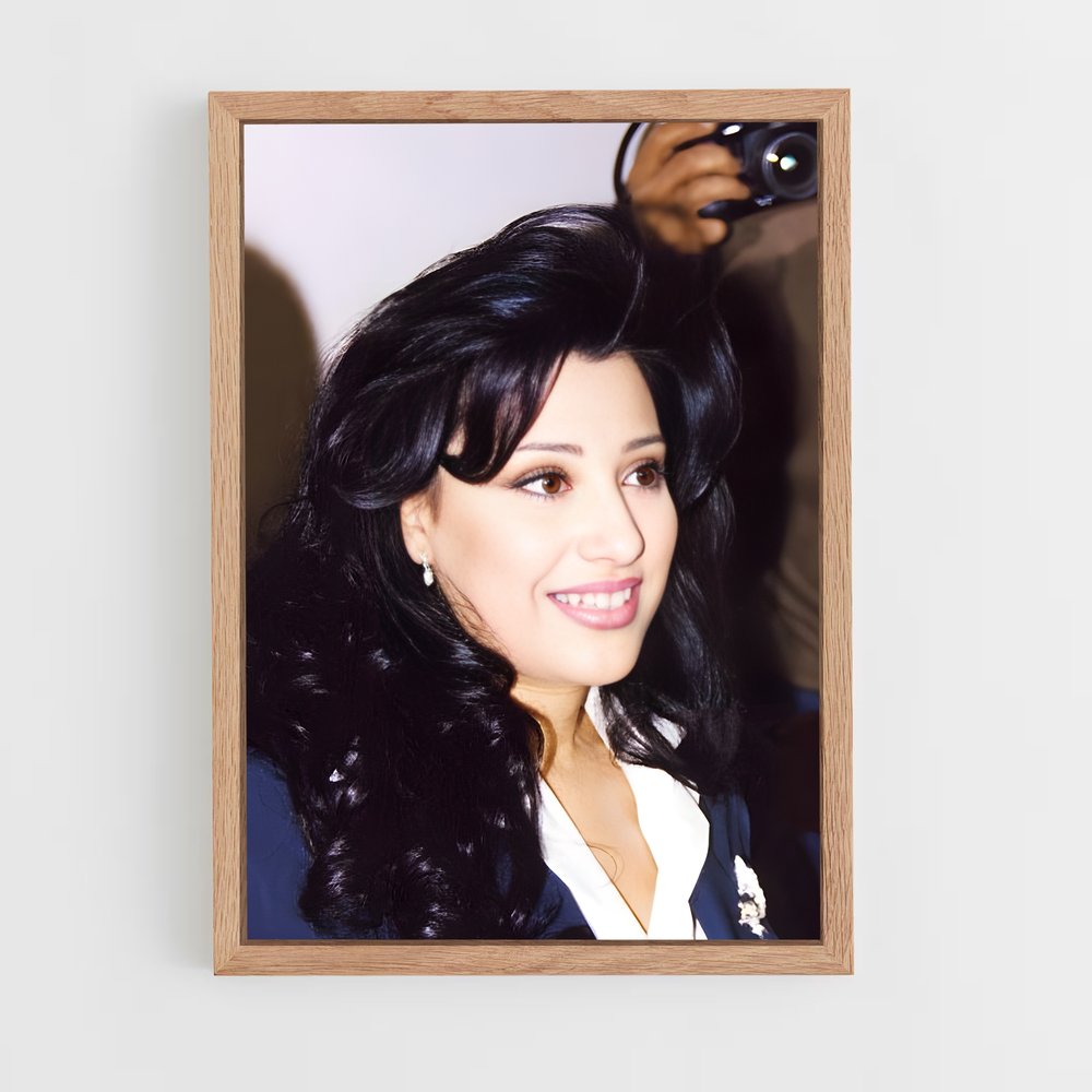 ap-najwa karam-2 cadre Bois clair