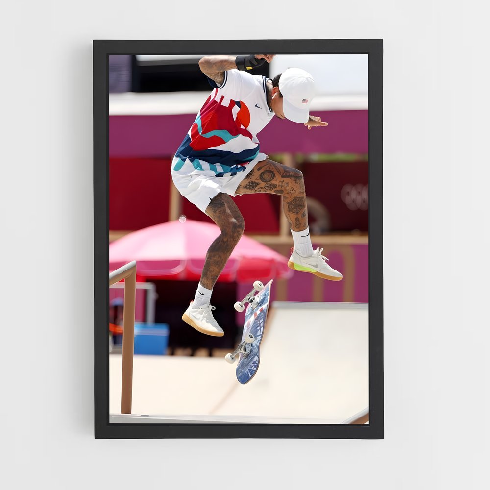ap-nyjah huston-1 cadre Noir