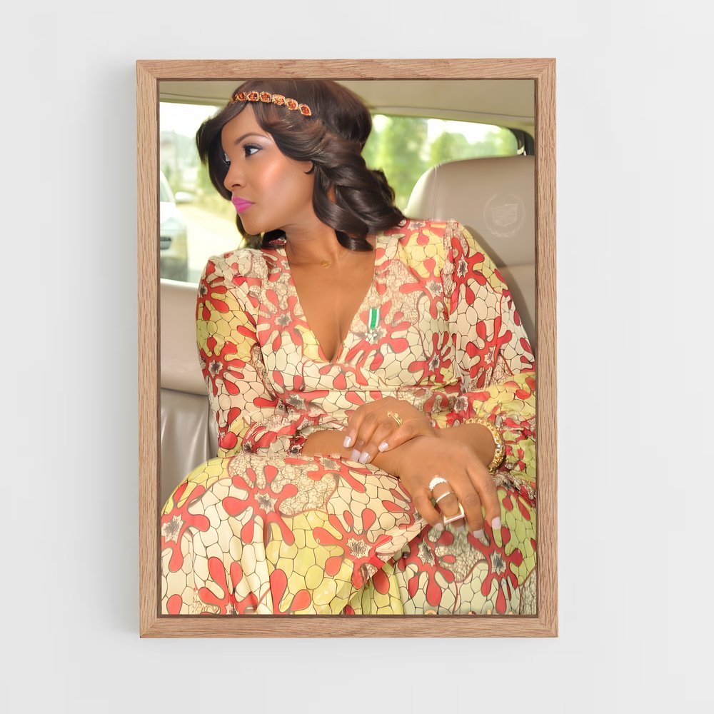 ap-omotola jalade ekeinde-5 cadre Bois clair