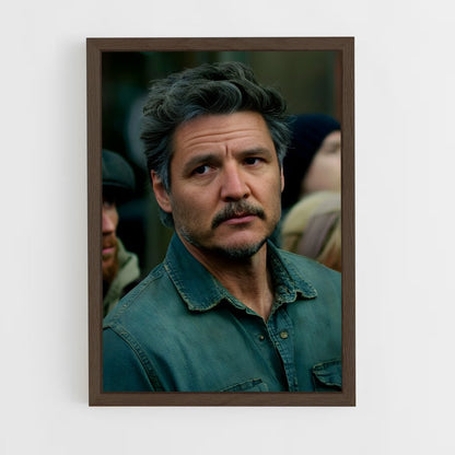 ap-pedro pascal-3 cadre Bois foncé
