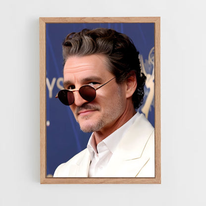 ap-pedro pascal-4 cadre Bois clair