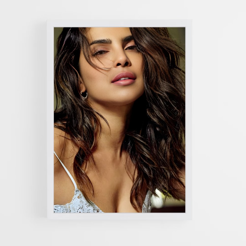 ap-priyanka chopra-5 cadre Blanc