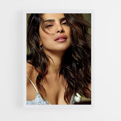 ap-priyanka chopra-5 cadre Blanc
