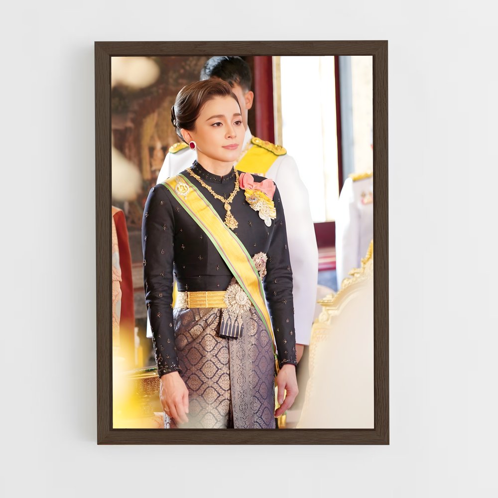 ap-queen suthida-7 cadre Bois foncé