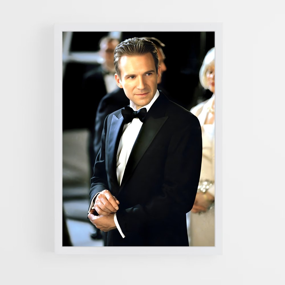 ap-ralph fiennes-2 cadre Blanc