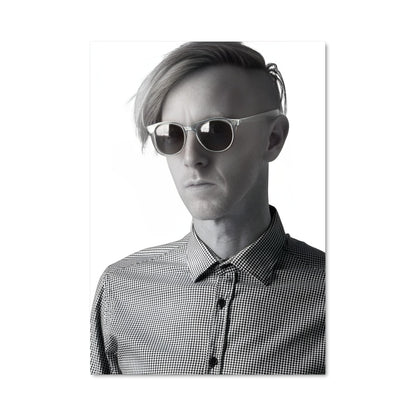 Poster Shades of Richie