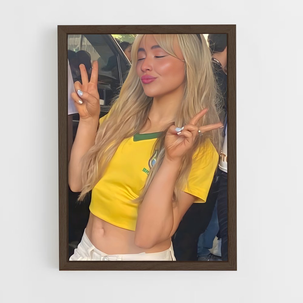 ap-sabrina carpenter-2 cadre Bois foncé