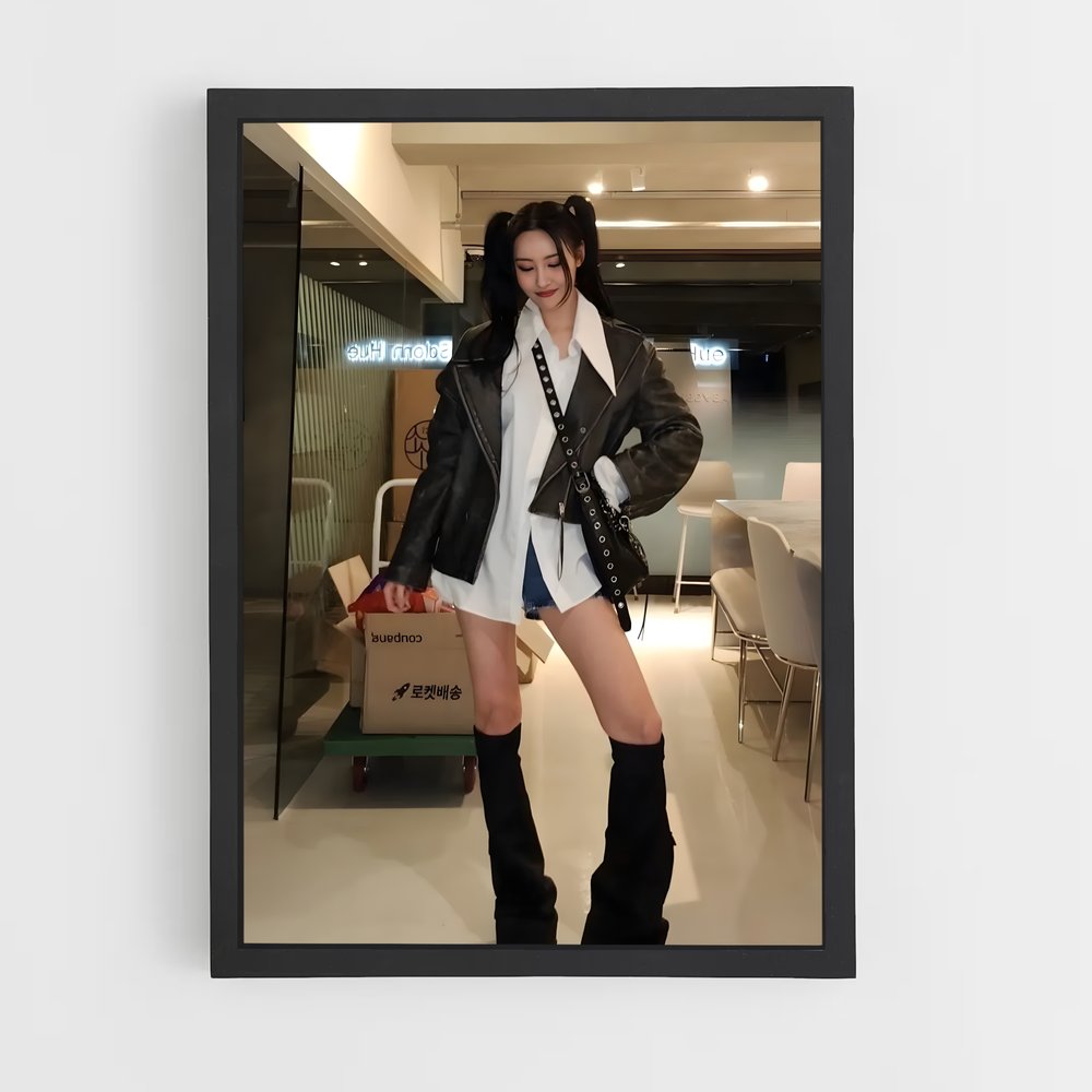 ap-sunmi-6 cadre Noir