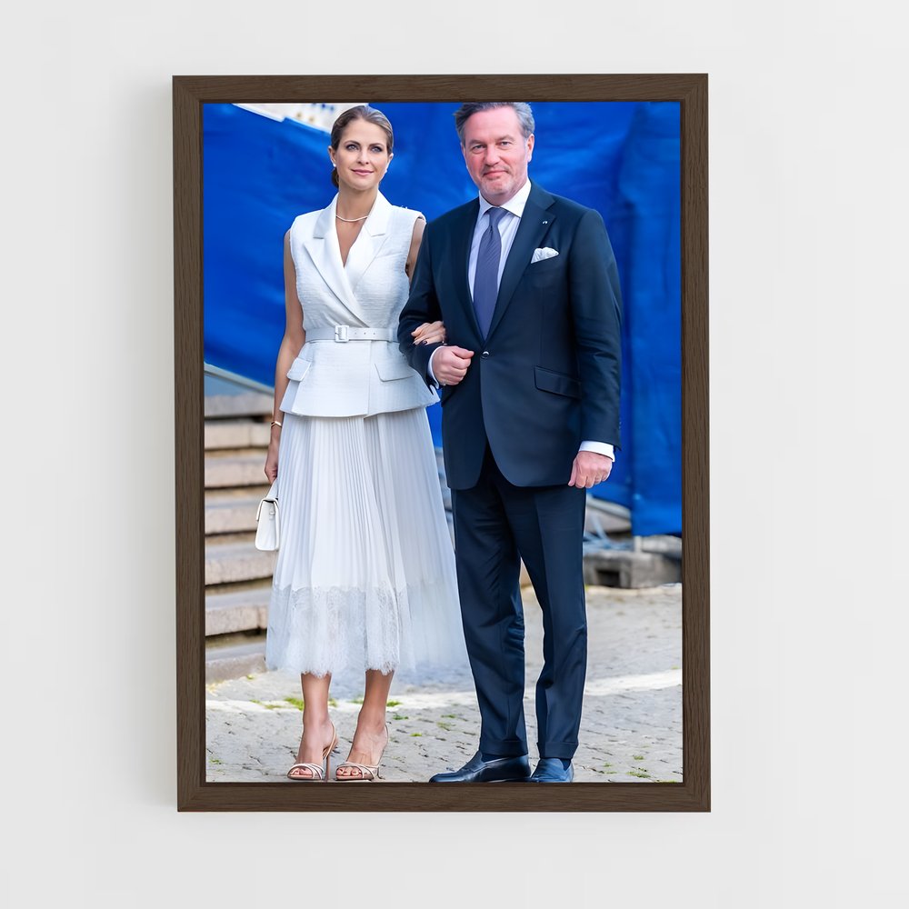 ap-swedish royal family-4 cadre Bois foncé