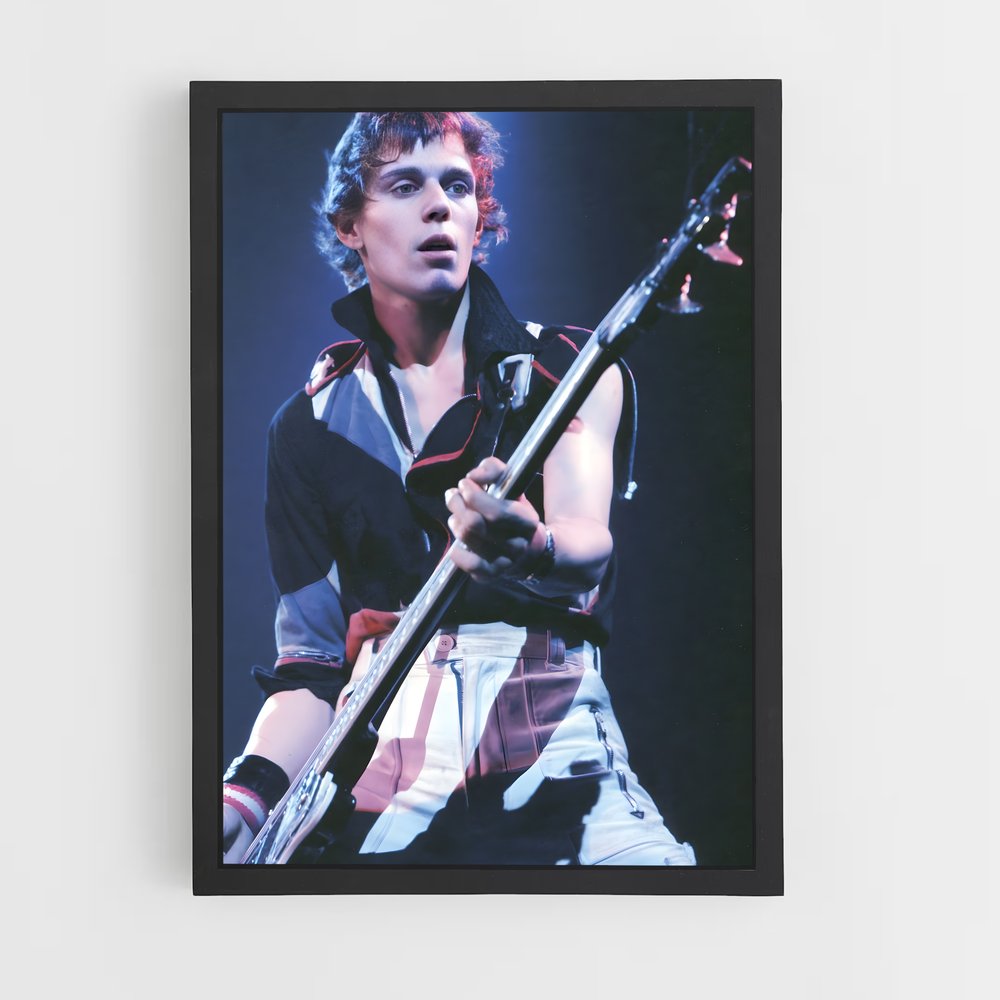 ap-the clash-3 cadre Noir