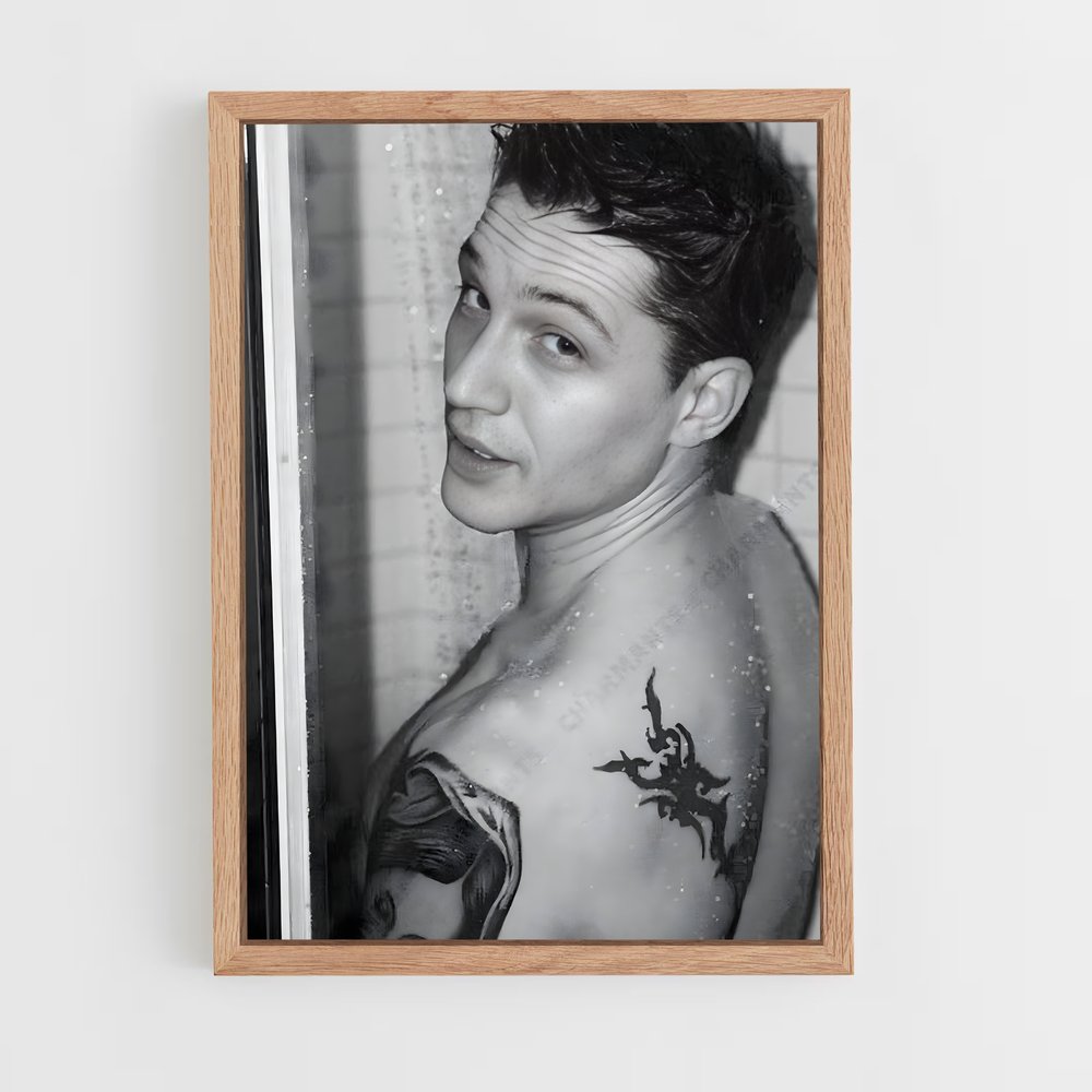 ap-tom hardy-1 cadre Bois clair