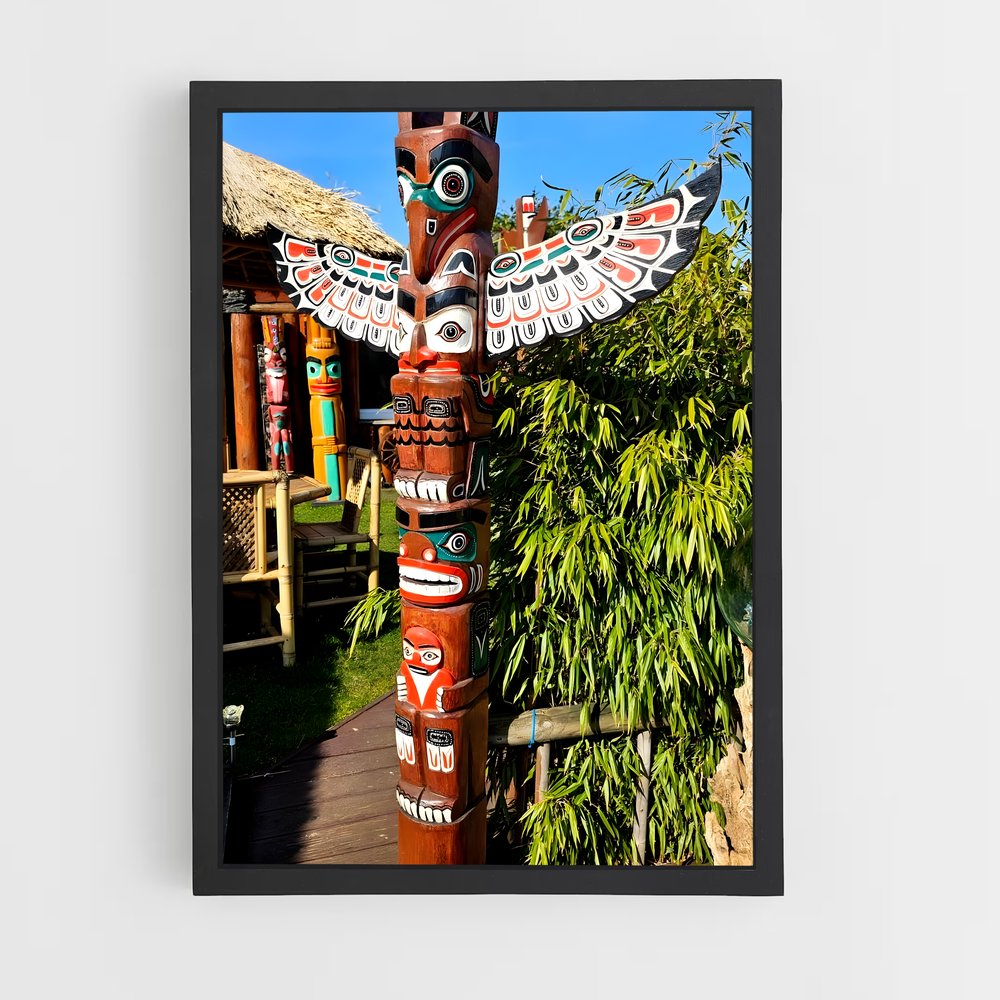 ap-totem poles-1 cadre Noir