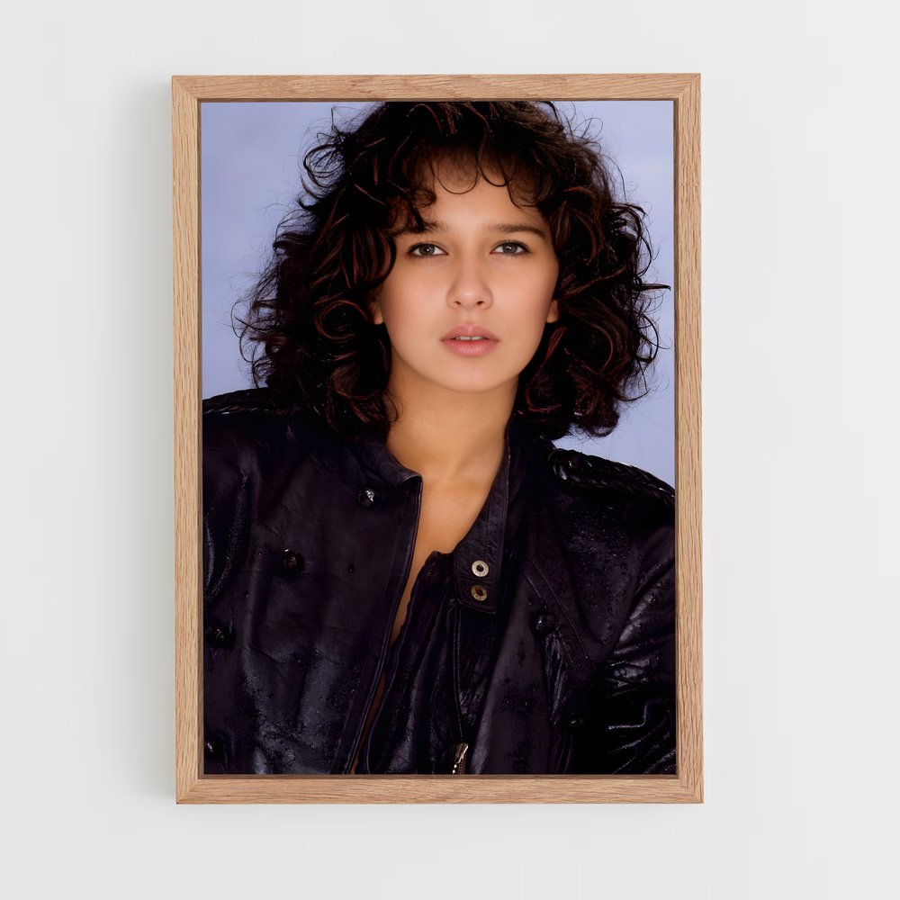 ap-valeria golino-2 cadre Bois clair
