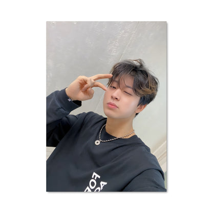 Poster Yunhyeong 48580