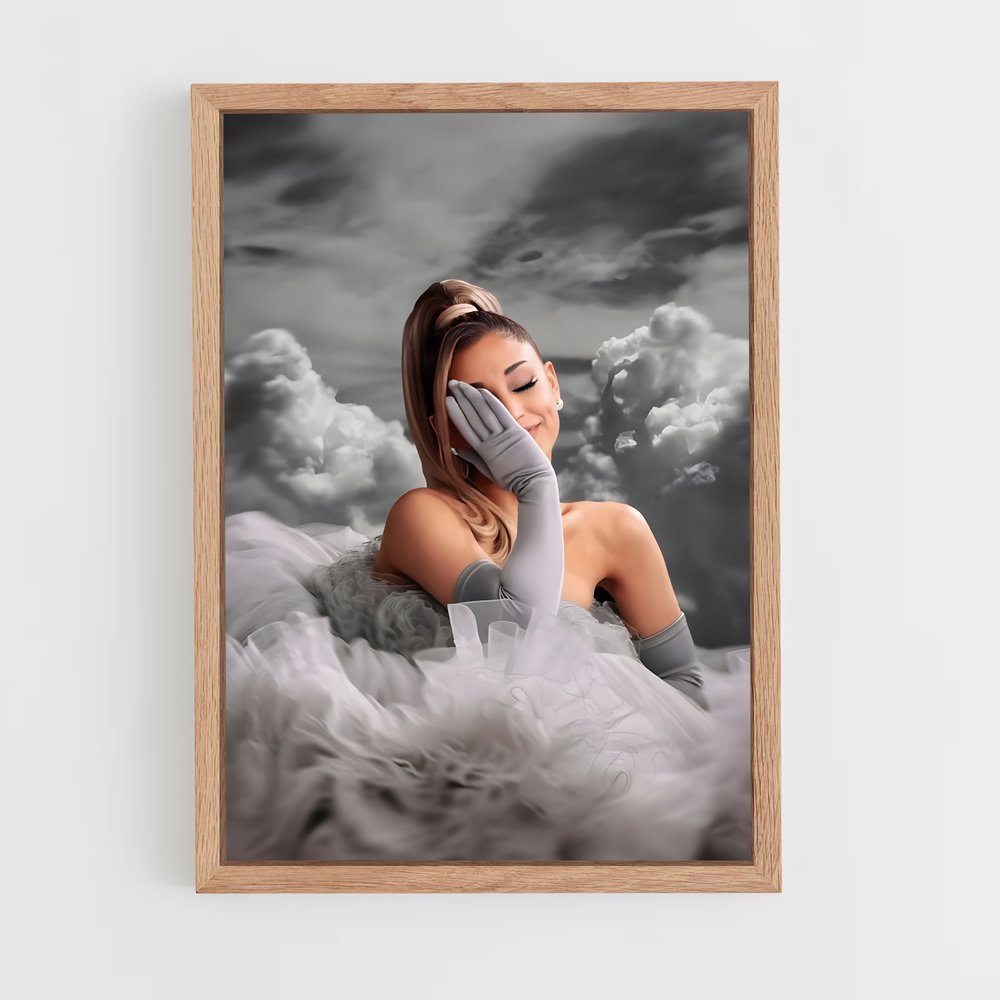 ariana-grande-6 cadre Bois clair