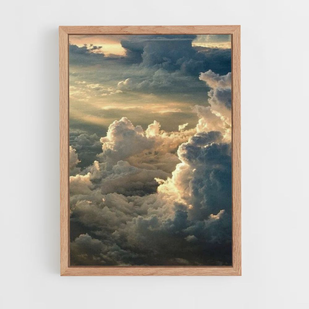 Engelachtige wolkenposter