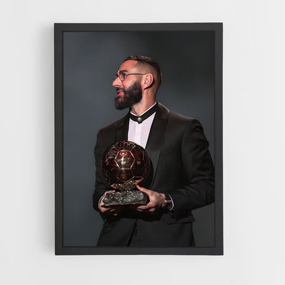 karim-benzema-16 cadre Noir