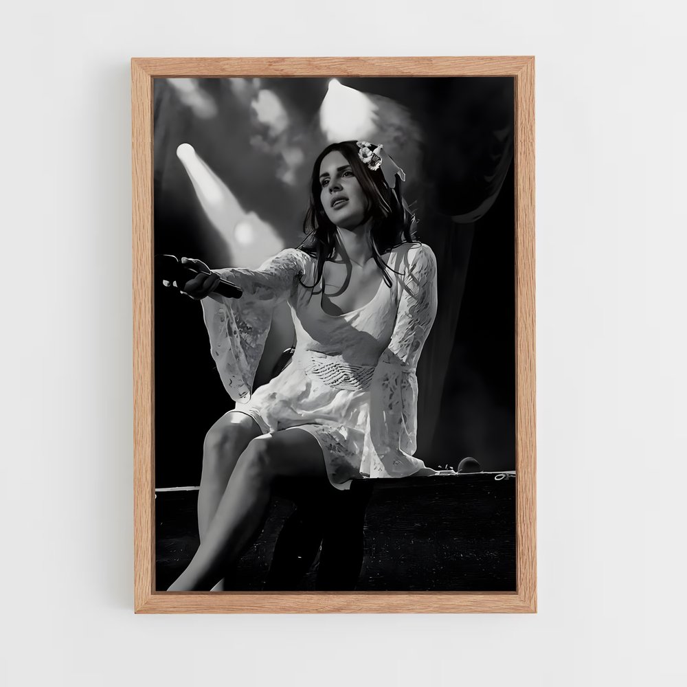 lana-del-ray-3 cadre Bois clair